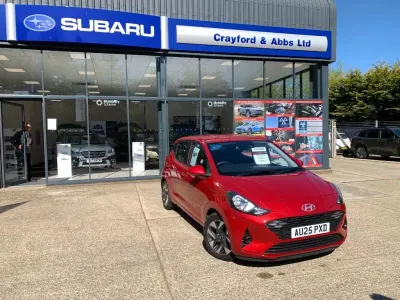 Used Hyundai i10 Advanced 63 HP (46 kW) 2025 Red Hatchback