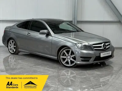 Używany Mercedes C220