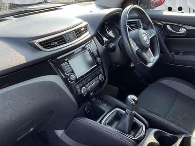 Used Nissan Qashqai Acenta Premium 115 HP (84 kW) 2019 Blue SUV