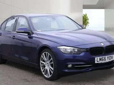 Used BMW 318 Sport Line 2016 Blue Sedan