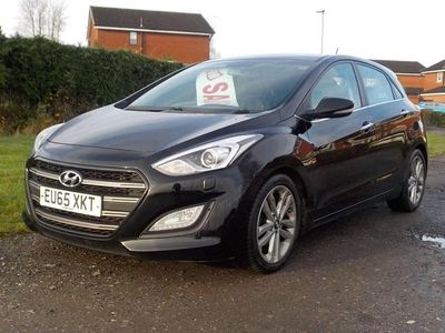 Black Used 2015 Hyundai i30 Premium Hatchback | £5,150 (Fair price)