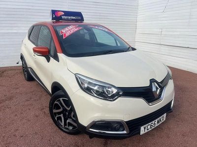 Used Renault Captur Dynamique 90 HP (66 kW) 2015 Cream/orange SUV