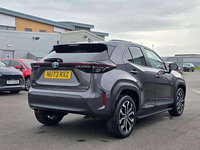 Used Toyota Yaris Cross Design 113 HP (83 kW) 2023 Grey SUV