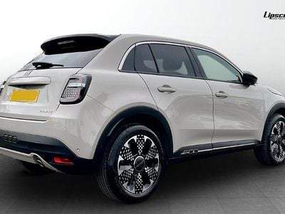 Used Fiat 600 La Prima 99 HP (72 kW) 2024 Brown SUV