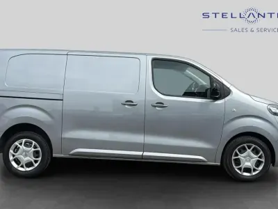 Used Citroën Dispatch 142 HP (104 kW) 2023 Grey MPV