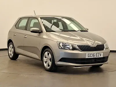 Used Skoda Fabia SE 90 HP (66 kW) 2016 Beige Hatchback