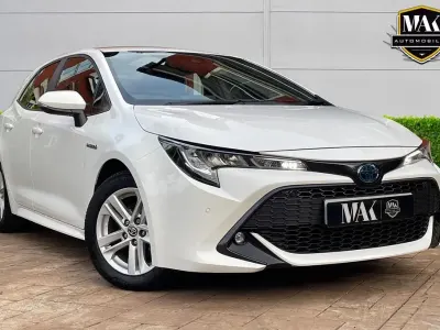 Usado Toyota Corolla 122 HP (89 kW) 2021 Branco Citadino