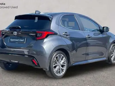 Used Toyota Yaris Hybrid 116 HP (85 kW) 2023 Decuma grey Hatchback