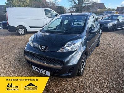 Used Peugeot 107 68 HP (50 kW) 2011 Grey Hatchback