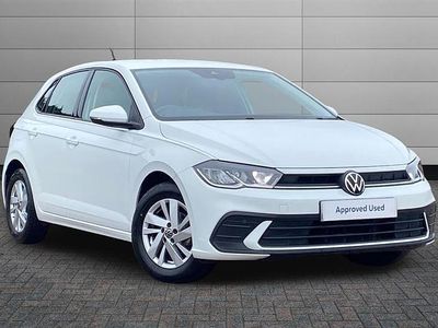 Used VW Polo Life 95 HP (69 kW) 2021 Pure white Hatchback