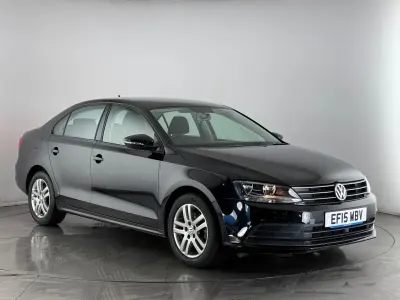 Usado VW Jetta SE 150 HP (110 kW) 2015 Preto Sedan