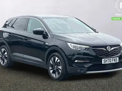 Używany Vauxhall Grandland X SRi 131 KM (96 kW) 2020 Czarny SUV