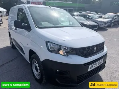 Used Peugeot Partner Premium 102 HP (75 kW) 2023 White MPV