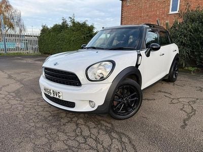 White Used 2016 Mini Cooper D Hatchback | £7,440 (Fair price)