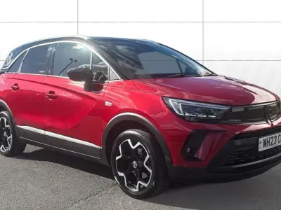 Usado Vauxhall Crossland Ultimate 131 CV (96 kW) 2023 Rojo SUV