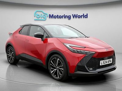 Used Toyota C-HR 140 HP (102 kW) 2024 Red SUV