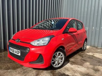 Used Hyundai i10 SE 67 HP (49 kW) 2018 Red Hatchback