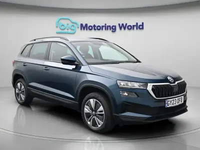 Gebraucht Skoda Karoq SE Drive 110 PS (80 kW) 2023 Blau SUV