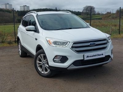 Used Ford Kuga Titanium 150 HP (110 kW) 2017 White SUV