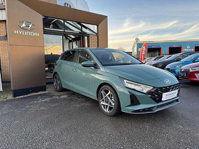 Green New 2025 Hyundai i20 Premium Hatchback | £19,588 (Good price)