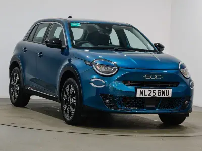 Używany Fiat 600 100 KM (73 kW) 2025 Zielony SUV