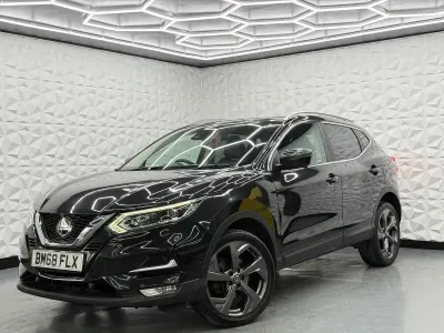 Used Nissan Qashqai S 2019 Black SUV