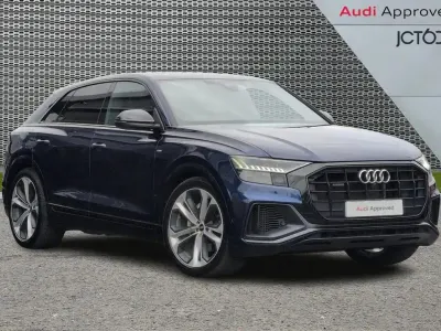 Used Audi Q8 Black Edition 340 HP (250 kW) 2022 Blue SUV