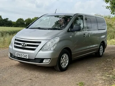 Used Hyundai I800 Style 2013 Silver MPV