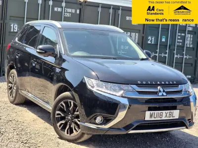 Used Mitsubishi Outlander P-HEV 200 HP (147 kW) 2018 Black Estate