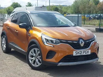 Used Renault Captur Iconic 91 HP (66 kW) 2021 Orange SUV