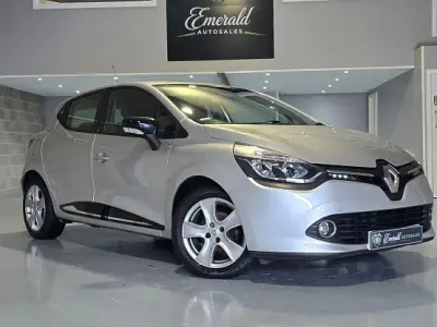 Gebraucht Renault Clio IV Dynamique 90 PS (66 kW) 2015 Silber Kleinwagen