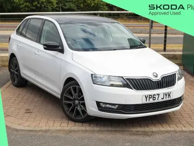 Used Skoda Rapid Sport 88 HP (64 kW) 2017 Candy white Hatchback