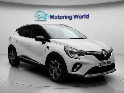 Used Renault Captur Techno 145 HP (106 kW) 2024 White/black SUV