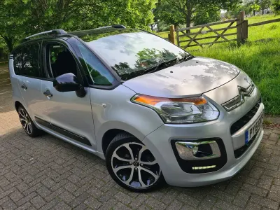 Used Citroën C3 Picasso Exclusive 2015 Silver MPV