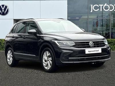 Used VW Tiguan Life 150 HP (110 kW) 2022 Black SUV