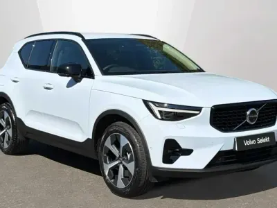 New Volvo XC40 Plus 194 HP (142 kW) 2026 SUV