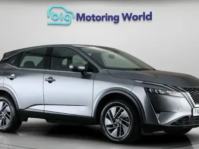 Used Nissan Qashqai Acenta Premium 140 HP (102 kW) 2023 Grey SUV