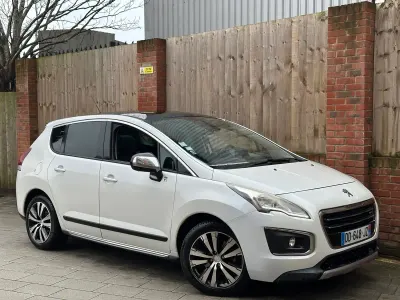 Used Peugeot 3008 Active 200 HP (147 kW) 2014 White Estate