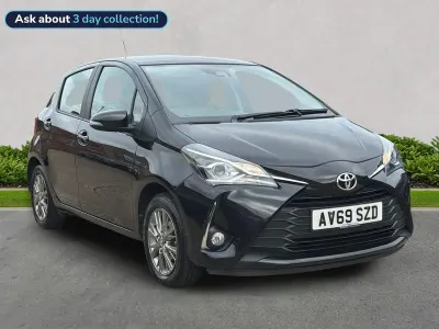 Used Toyota Yaris 111 HP (81 kW) 2020 Black Hatchback