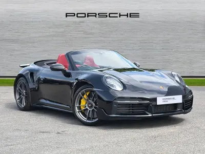 Used Porsche 911S 2023 Jet black metallic Cabriolet