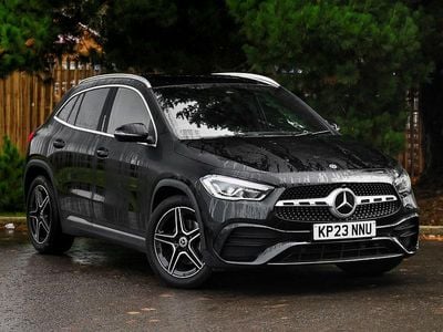 Used Mercedes GLA200 Executive 163 HP (119 kW) 2023 Black SUV