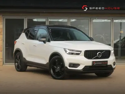 Usado Volvo XC40 R-Design 2021 Branco SUV