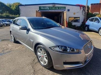 Used 2014 Jaguar XF Sportbrake Luxury Estate | £5,395 (Fair price)