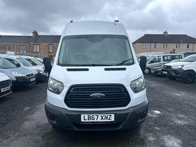 Used Ford Transit 130 HP (95 kW) 2018 White Estate