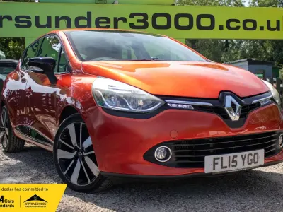 Used Renault Clio IV Dynamique 90 HP (66 kW) 2015 Red Hatchback