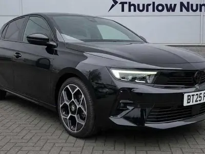 Used Vauxhall Astra Ultimate 131 HP (96 kW) 2025 Black Hatchback