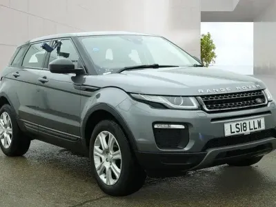 Used Land Rover Range Rover evoque SE 240 HP (176 kW) 2018 Hatchback