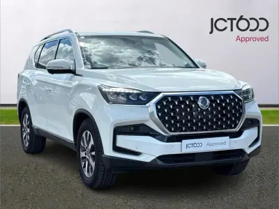 Used SsangYong Rexton 199 HP (146 kW) 2021 White SUV