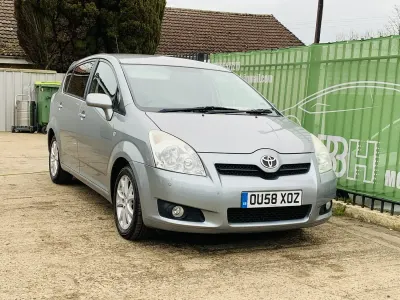 Used Toyota Corolla Verso