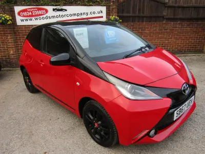 Usado Toyota Aygo X-cite 2018 Vermelho Citadino